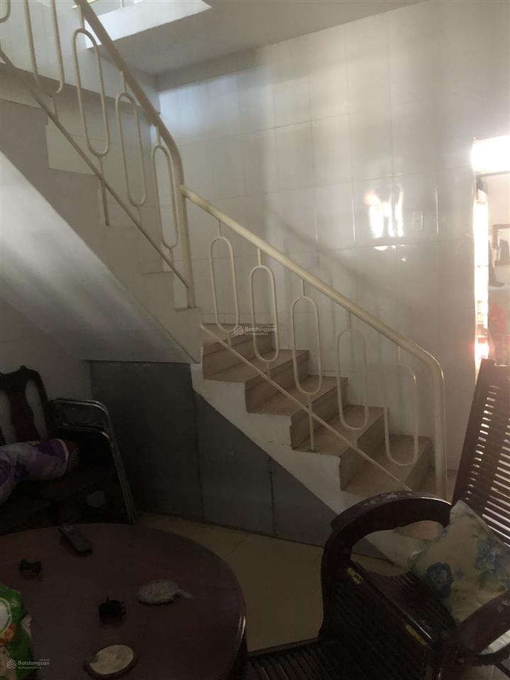 Bán nhà mặt phố 160 hùng vương, 5,5 tỷ, 64m2, chính chủ