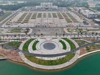 Đại lộ toàn cầu khi dòng tiền "chảy" bằng tiếng anh, tiếng hàn và tiếng trung