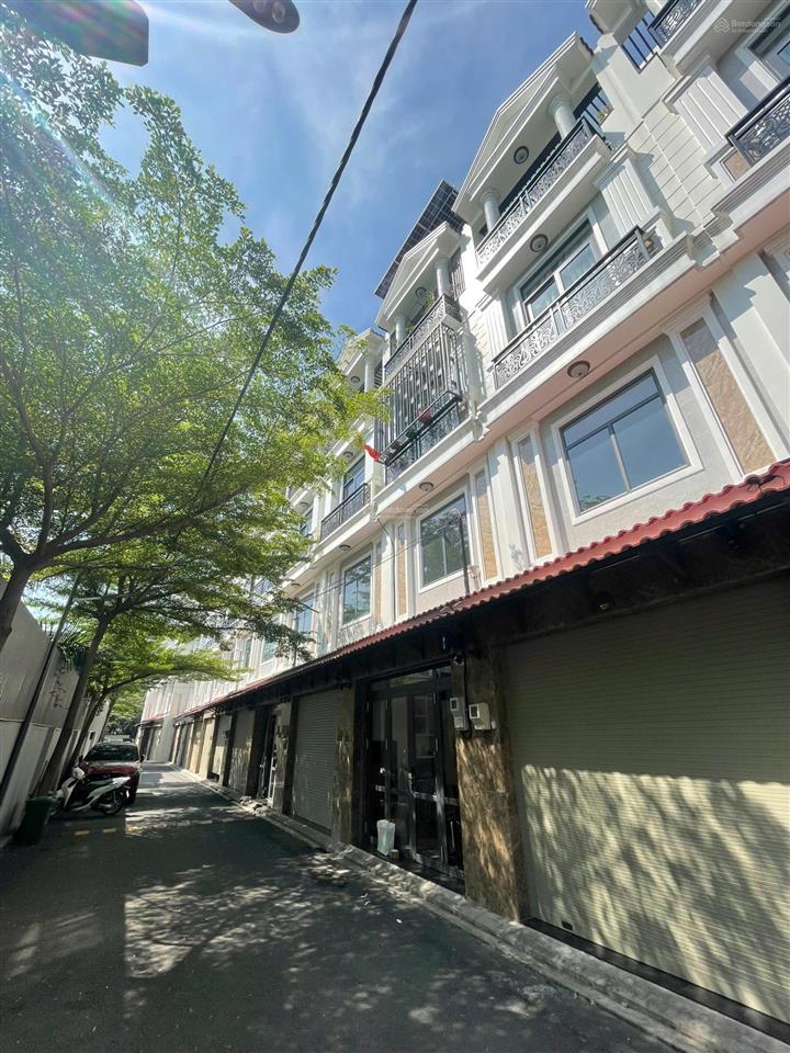 Nhà hiệp bình phước cách ql13 chỉ 100m 53.7m2 giá chỉ 8.45 tỷ sổ sẵn mua sang tên công chứng ngay