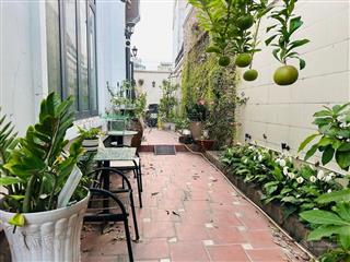 Biệt thự 2 tầng 230m2 ngang 10m bên hông chợ hiệp bình gần gigamall thủ đức giá 15,8 tỷ tl