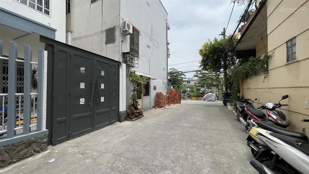 Nhà 3 tầng hxh thông đường linh đông, thủ đức gần vành đai 2  148,8m2 (5x28) nở hậu chỉ 12,6 tỷ tl