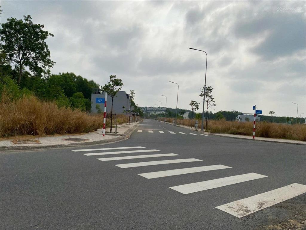 Đất đẹp bàu bàng ngay trung tâm 90m2 full thổ cư giá cực tốt