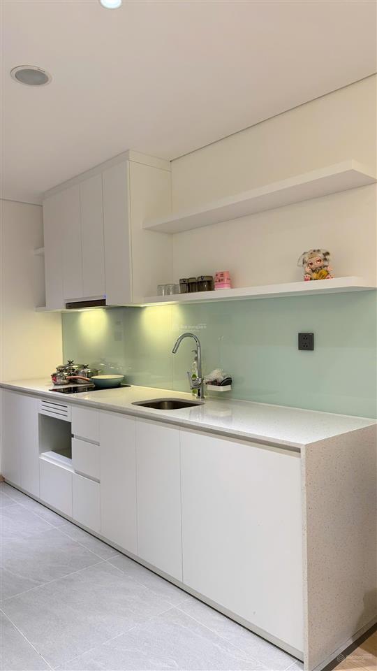 The holiday homestay mới trung tâm nhất hạ long nội thất vip view pháo hoa