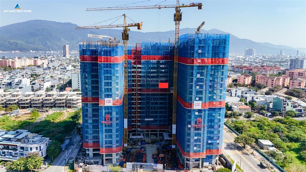 Căn 2pn hiếm peninsula view trực diện sông hàn, không che chắn, giá cực tốt