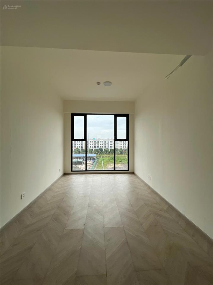 Bán cắt lỗ căn hộ lumiere 2pn 72m2 bancol đông nam, tầng đẹp