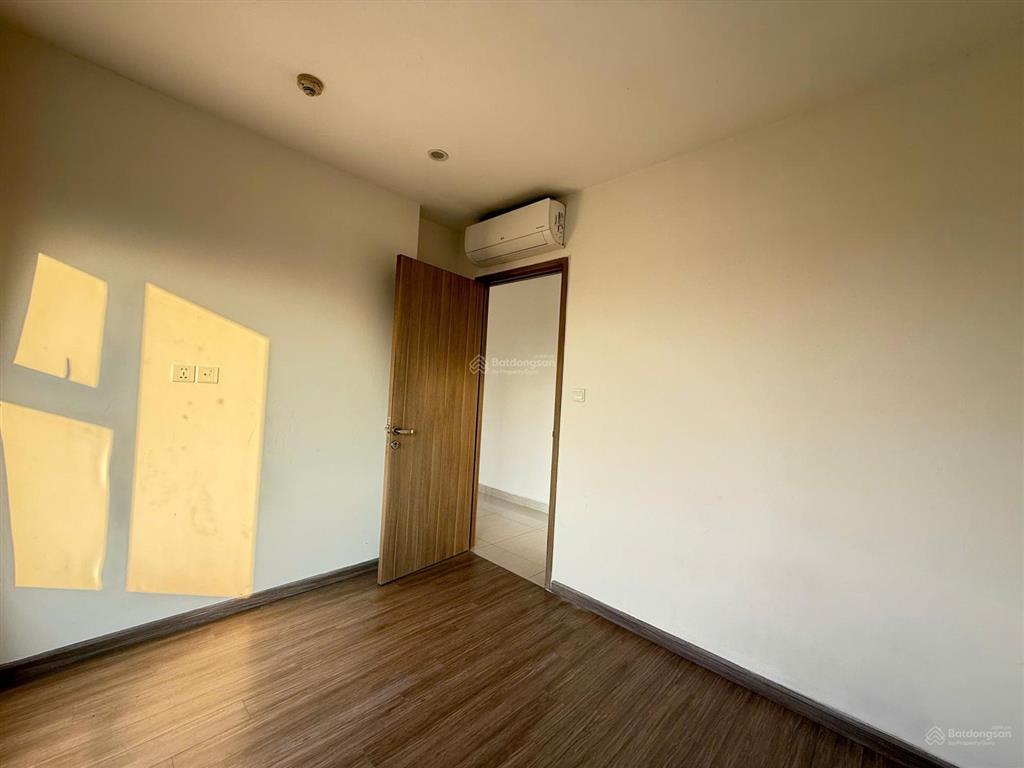 Bán căn hộ grand park 2pn+ 69m2 bếp rèm, giá tốt nhận nhà ngay