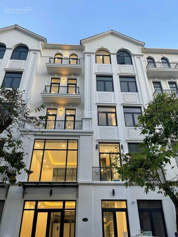Nhà phố manhattan glory, bán căn liền kề 126m2 đường thông