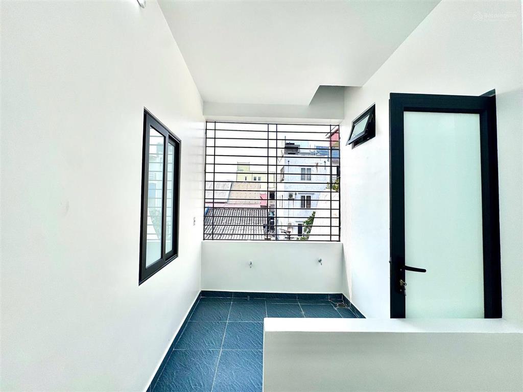 Bán nhà xây mới lê lợi 40m2, 4 tầng giá nhô 3 tỷ