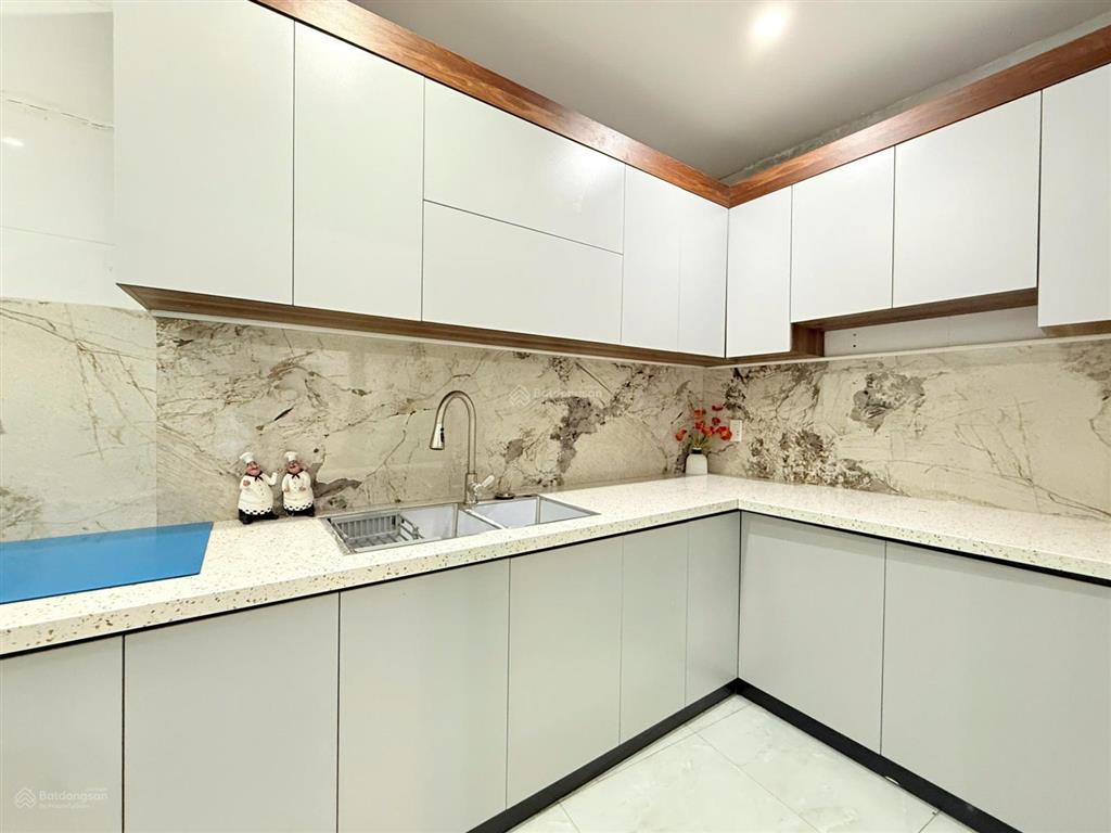 Bán nhà riêng 2 tầng 32m2 nở hậu giá dưới 2 tỷ