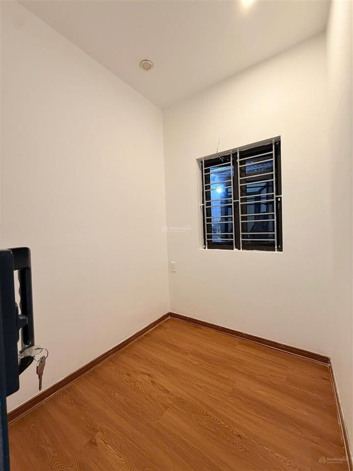 Bán nhà riêng 2 tầng 32m2 nở hậu giá dưới 2 tỷ