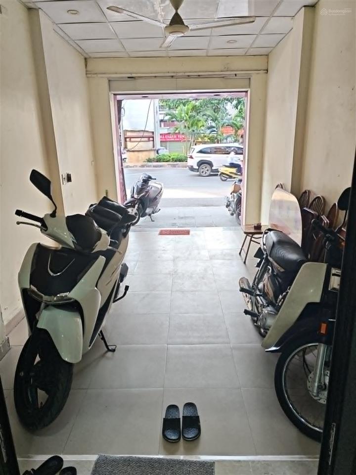 Cho thuê mặt bằng kinh doanh, phố trần phú  hà đông