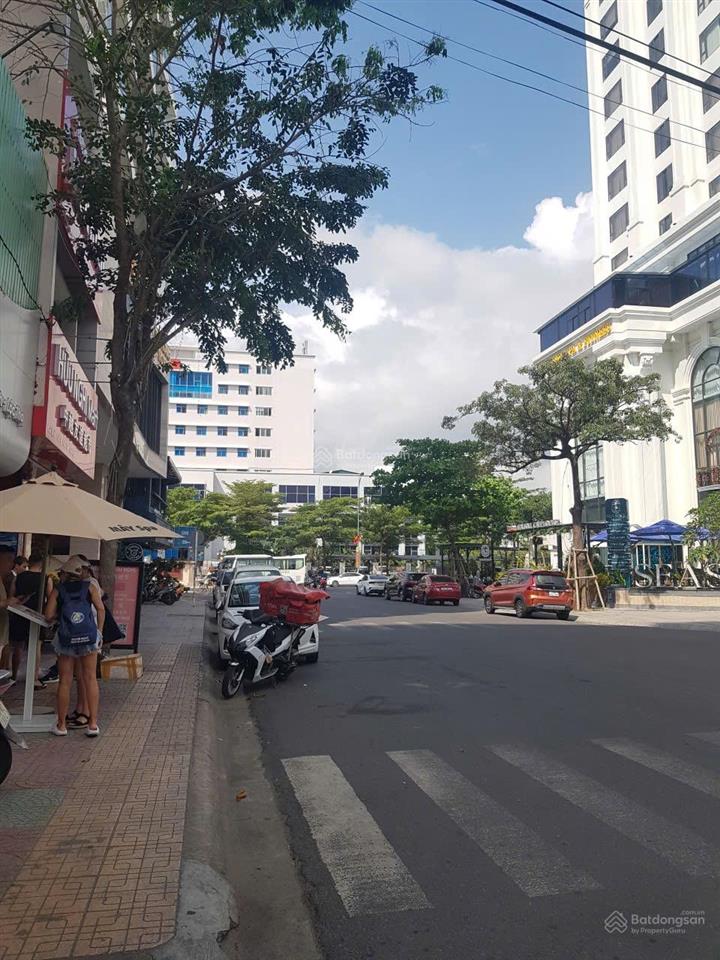 Nhà trung tâm tp nha trang , sát bãi biển trần phú , cách tháp trầm hương 500m
