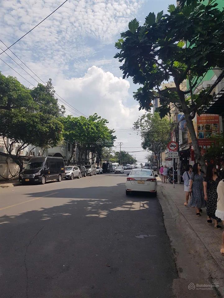 Nhà trung tâm tp nha trang , sát bãi biển trần phú , cách tháp trầm hương 500m