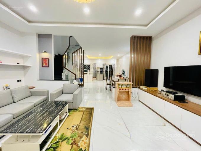 Nhà phố compound mega ruby khang điền  liên phường q9  full nt  bảo vệ an ninh 24/7  sân ô tô