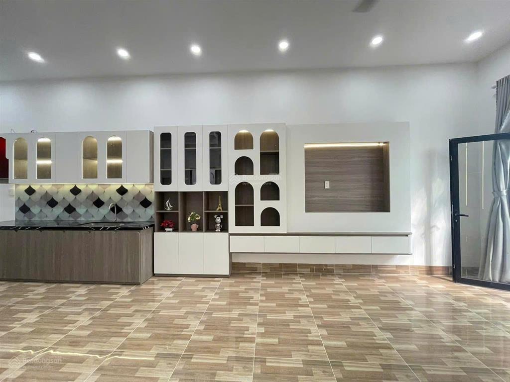 Bán nhà hẻm ô tô lâm quang ky, gần phú cường, full nội thất, vào ở ngay