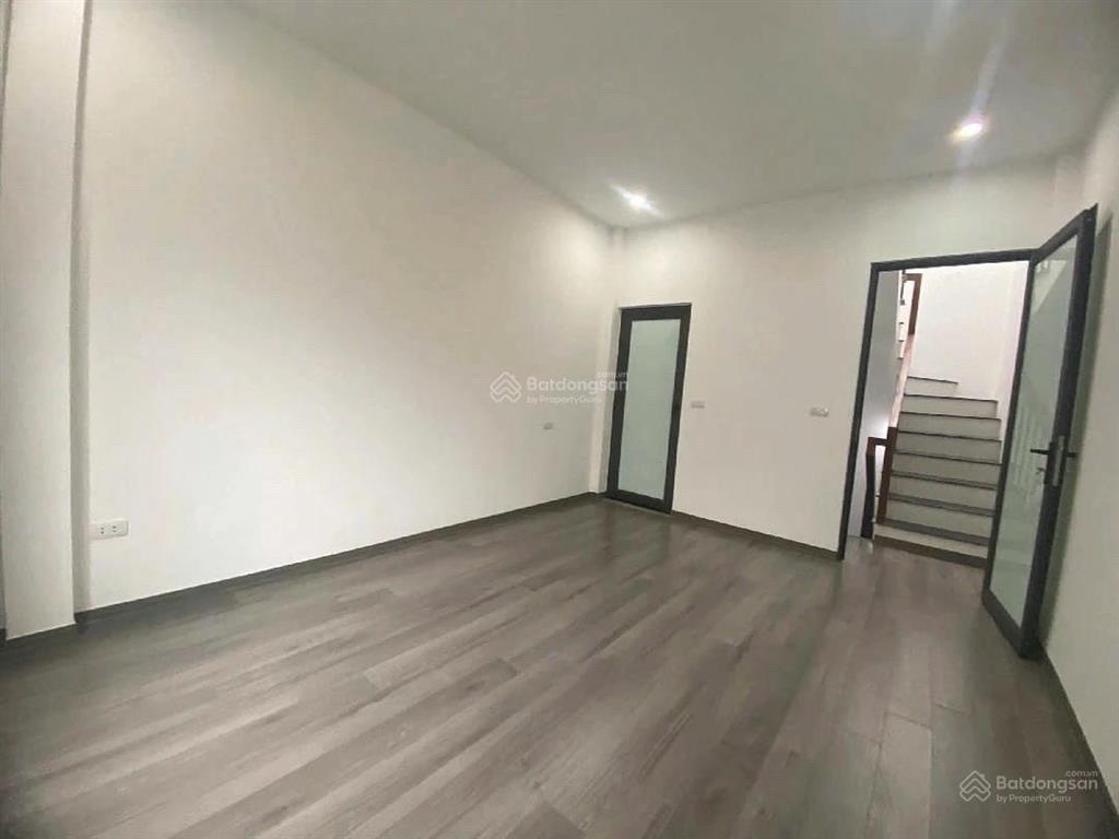 Bán gấp nhà phố an hoà, mỗ lao  40m2 x 4 tầng ô tô đỗ cửa, full nội thất ngay đường nguyễn văn lộc