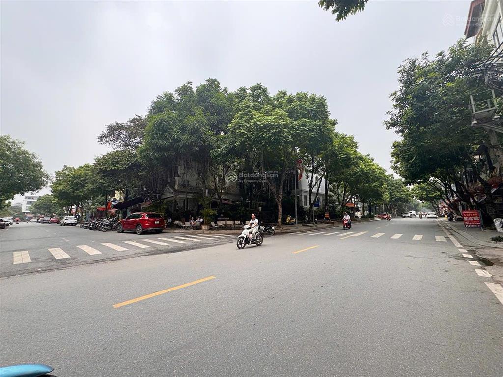 Bán nhà ngay phố tô hiệu, chợ hà đông  lô góc kinh doanhgara ô tô  dt 40m2 x 5 tầng nhỉnh 13 tỷ