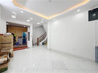 Chỉ 5 tỷ! bán nhà ngay phú lương, hà đông diện tích 35m2, mặt tiền 4m5 tầng ngõ nông, ngay phố