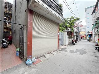 Chỉ hơn 6 tỷ! bán nhà ngay kdt văn quán,hà đông, ô tô đỗ cửa mặt tiền rộng hơn 5m, dt 45m2