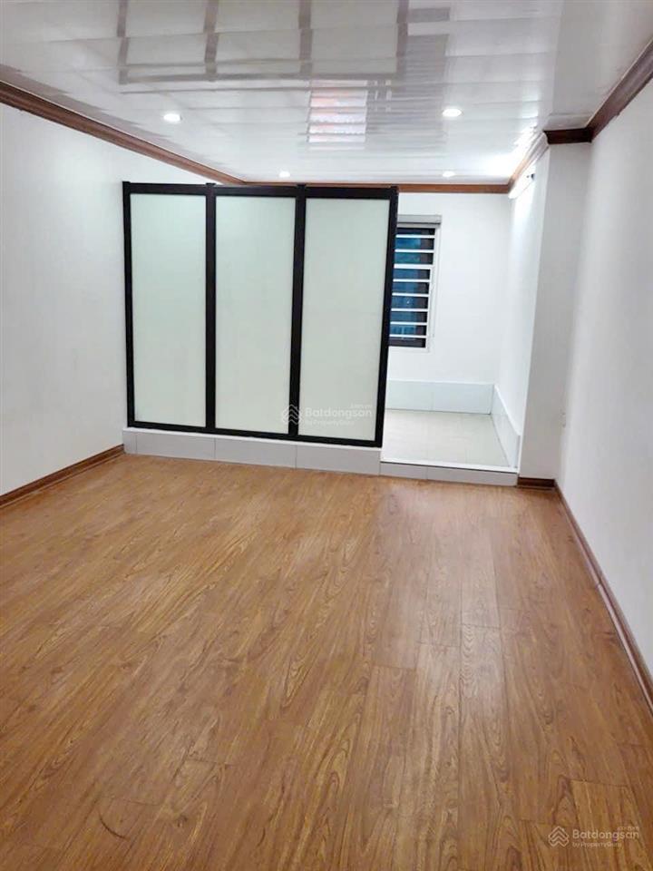 Bán nhà siêu phẩm chiến thắng hà đông, mặt ngõ thông ô tô đỗ cửa, 4 tầng full nội thất chỉ hơn 8 tỷ