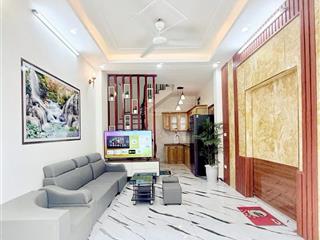 Chỉ hơn 5 tỷ,bán nhà mặt phố ngay đại học phenikaa lô góc kinh doanh,ô tô tránh 5tầng full nội thất