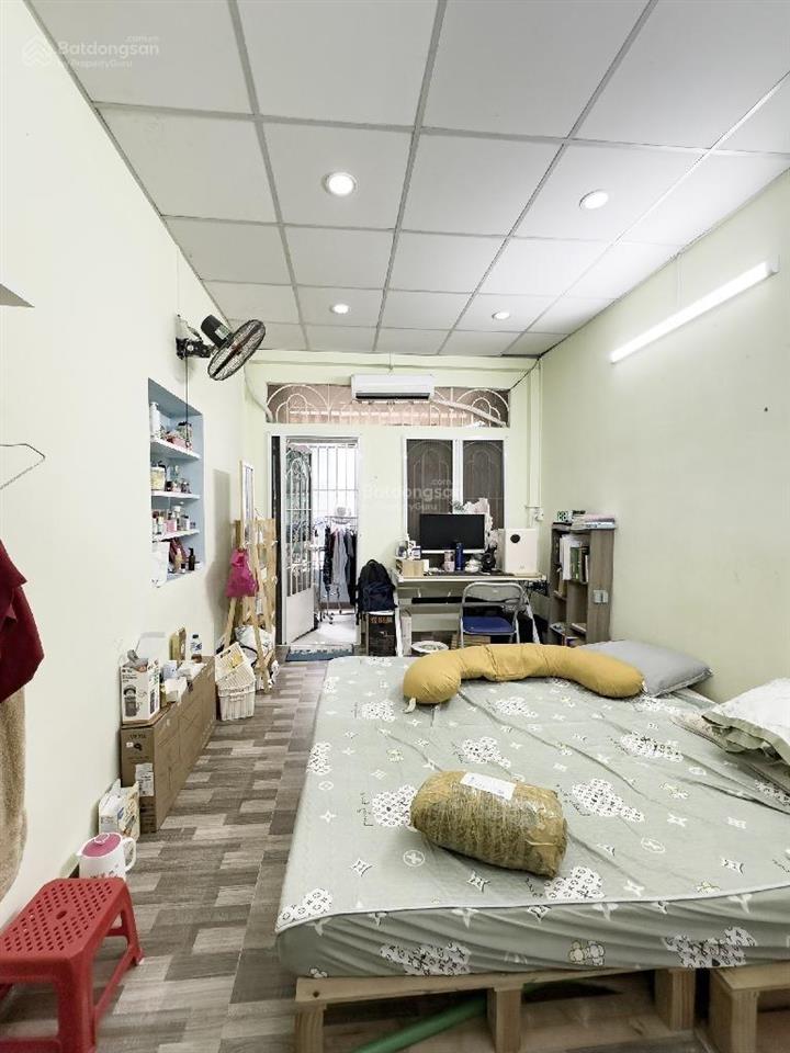 42m2  đang cho thuê 10tr  42m2  sát bên cư xá bắc hải