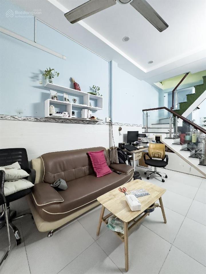 42m2  đang cho thuê 10tr  42m2  sát bên cư xá bắc hải