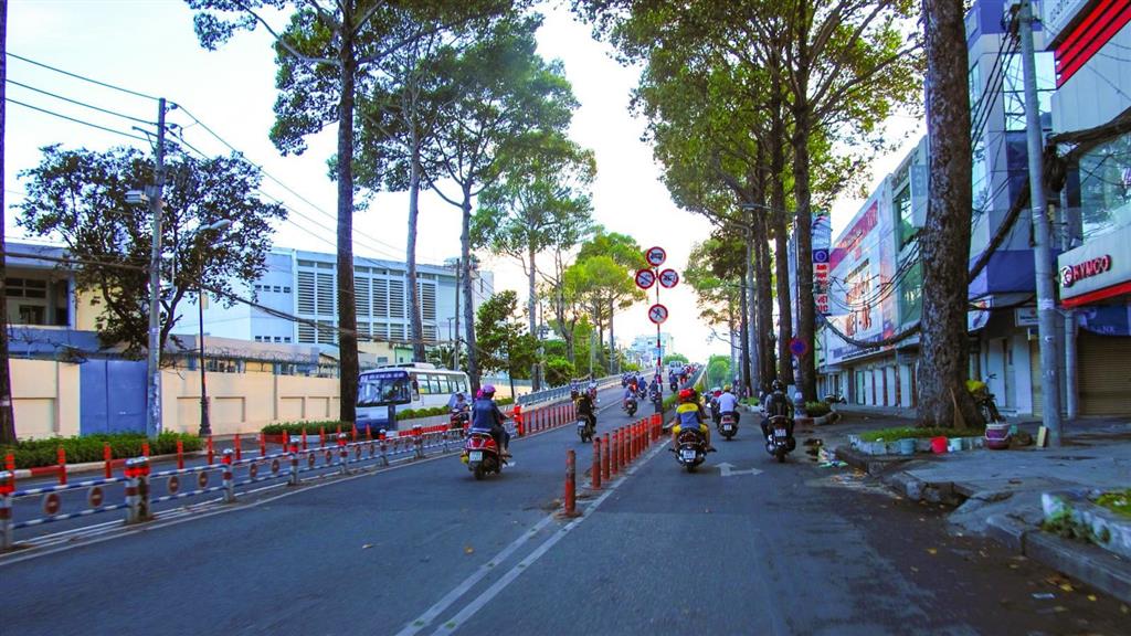 40m2  hẻm xe hơi  khu cư xá  5 tầng btct  chỉ hơn 8 tỷ