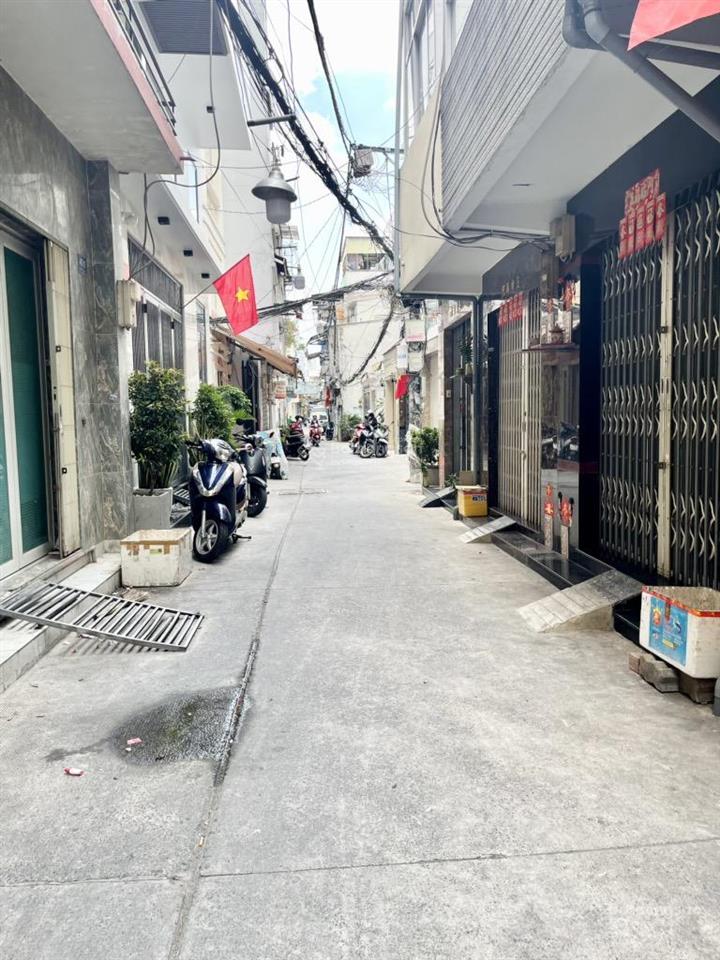 Trung tâm quận 10  hẻm xe hơi đậu cửa  4 tầng btct  đang có 8p cho thuê thu nhập 45 triệu/tháng
