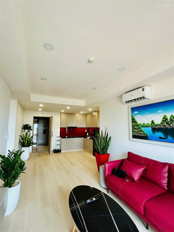 Rẻ hơn thị trường 300tr, sẵn sổ, full đồ, tầng cao  view biển