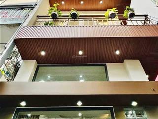 Sát mặt tiền phan xích long  phú nhuận  4 tầng  32m2  chỉ 6.x tỷ