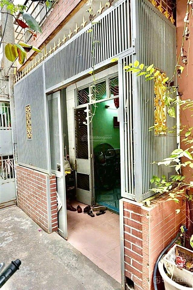 Khu vip phú nhuận ngay trung tâm lê văn sỹ hẻm thông huỳnh văn bánh  3 tầng  40m2 chỉ 5.6 tỷ