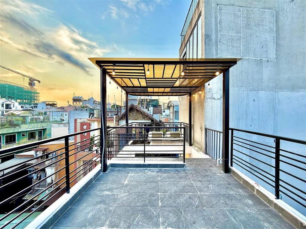 Siêu phẩm sát mặt tiền nguyễn trọng tuyển  phú nhuận  32m2  4 tầng sân thượng btct