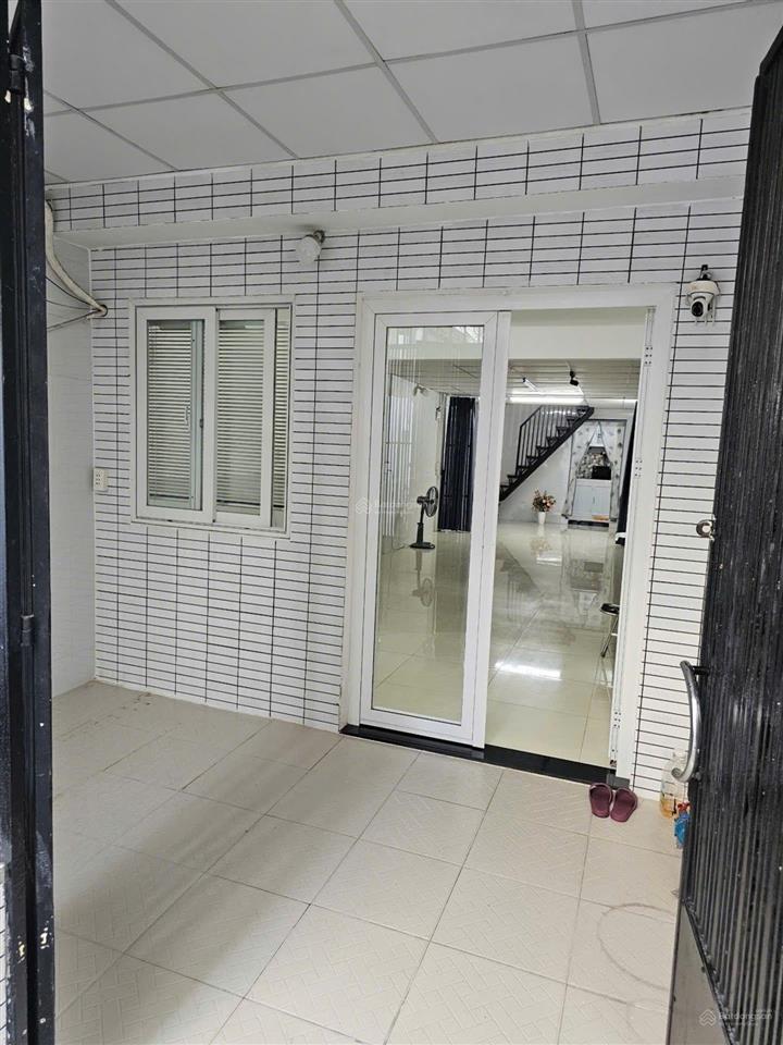 Hiếm  mặt tiền thụt huỳnh văn bánh  phú nhuận  59m2 sổ nở hậu tài lộc  2 tầng  chỉ 7.7 tỷ