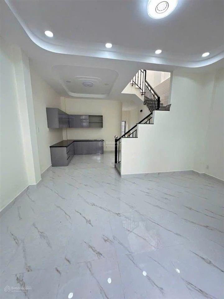 Nhà đẹp  87m2 ngang 5.2m  sân trước sân sau  2 tầng lầu nguyễn thượng hiền  gò vấp  5.9 tỷ