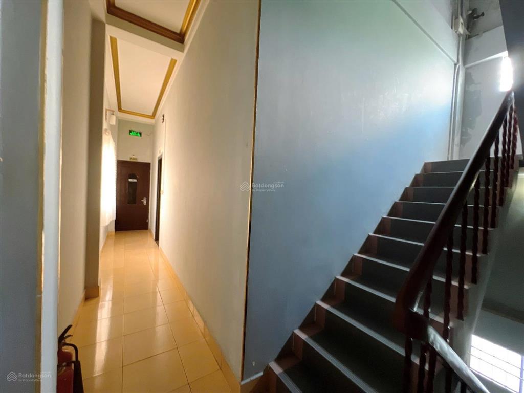 Bán nhà mặt phố tại nguyễn văn cừ, 17 tỷ, 98m2, giá tốt