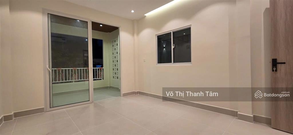 **nhà mới "keng" full nội thất dọn vào ở ngay trung tâm quận 7.hẻm 128 huỳnh tấn phát,tân thuận tây