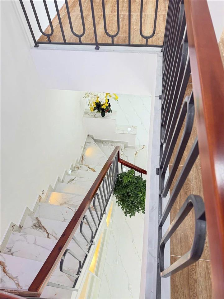 Villa mini shr góc 2 mt / liên khu 45 , phường bình hưng hoà b bình tân. dt 6*13m