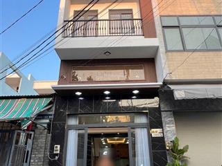 Vị trí kinh doanh đắc địa giá tốt bình tân. dt 4.5x15m shr