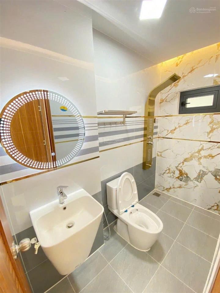 Nhà mới shr có thang máy  full nội thất  1/ đường lê trọng tấn giáp aeon mall tân phú