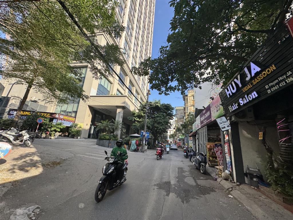 Siêu phẩm quang trung hà đông 75 m, 4 tầng, hơn 9 tỷ, ở và kinh doanh đầu tư giữ tiền.