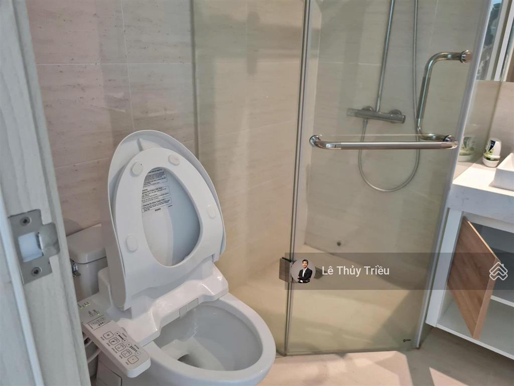 New city thủ thiêm 1 phòng ngủ51m2nội thất cơ bản giá thuê chỉ 13,5 triệu/tháng
