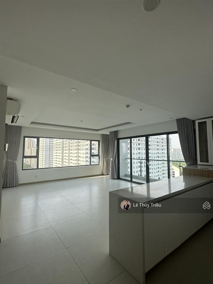 Cho thuê căn hộ new city căn góc 3pnntcb102m²view pháo hoa, giá thuê 24 triệu/tháng