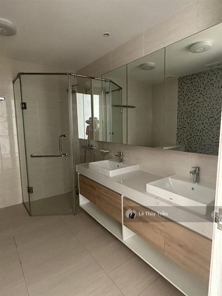 Cho thuê căn hộ new city căn góc 3pnntcb102m²view pháo hoa, giá thuê 24 triệu/tháng