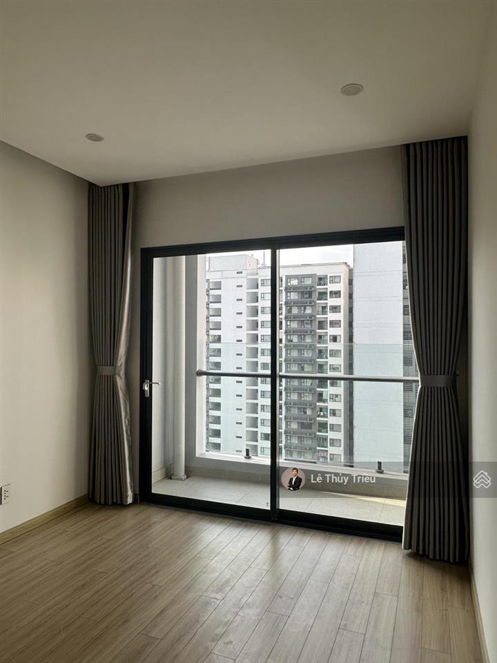 Cho thuê căn hộ new city căn góc 3pnntcb102m²view pháo hoa, giá thuê 24 triệu/tháng