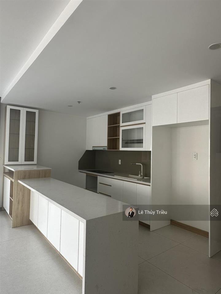 Cho thuê căn hộ new city căn góc 3pnntcb102m²view pháo hoa, giá thuê 24 triệu/tháng