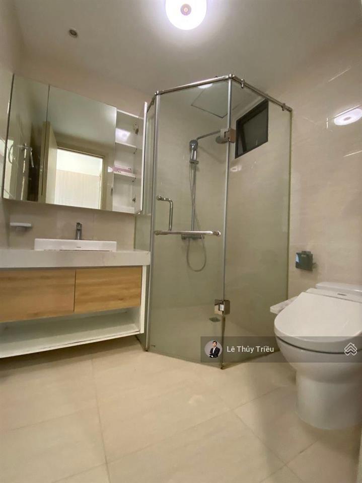 New city thủ thiêm cho thuê 2 phòng ngủ75m2tầng cao view yên tĩnh giá thuê 17 triệu/tháng