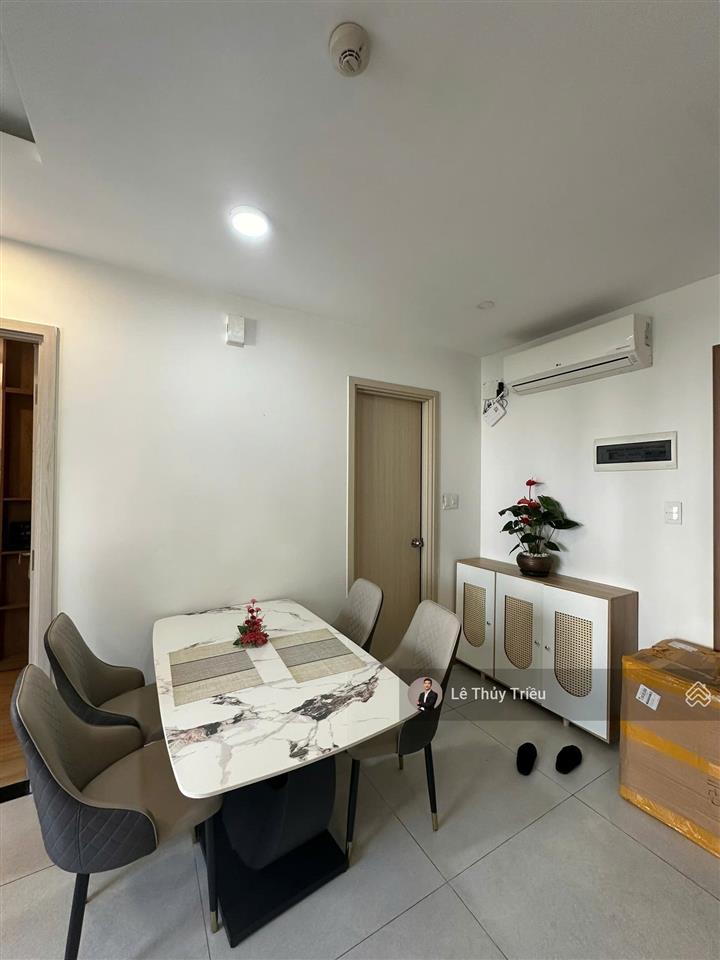 Cho thuê new city thủ thiêm 2 phòng ngủ  full nội thất  ban công nội khu cây xanh giá 17,5tr