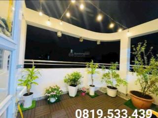 Chủ thiện chí giảm 100tr
gần 20m ra hẻm xe tải  nhà 4 tầng chủ xây ở rất chắc chắn 35.5m2  5pn 