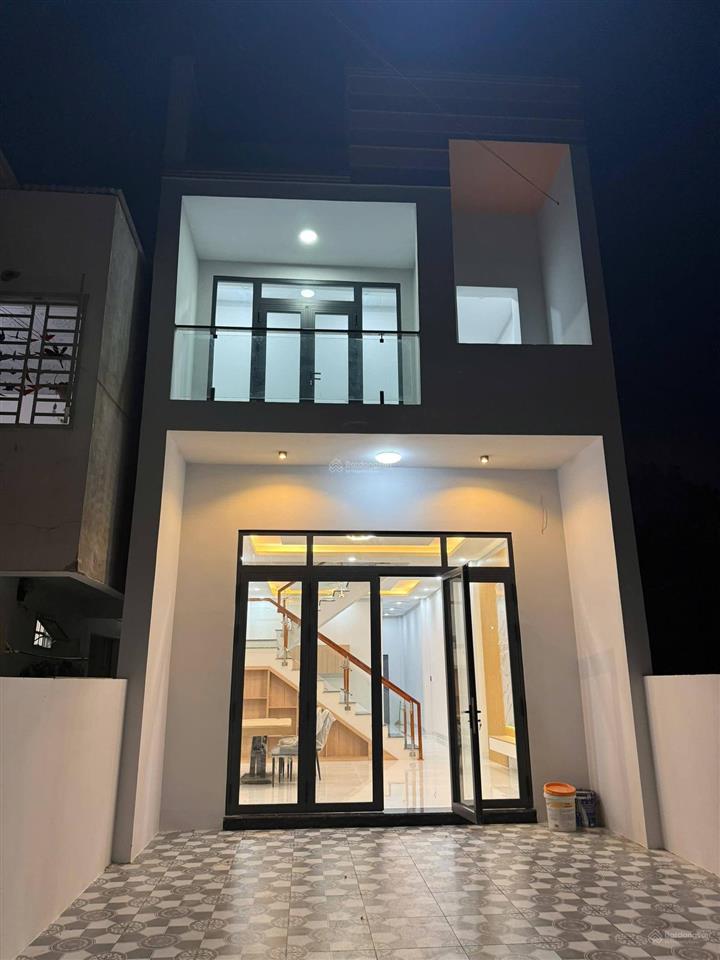 Sở hữu nhà 2 tầng chỉ từ 699 triệu cách bưu điện bà tri khoản 200m